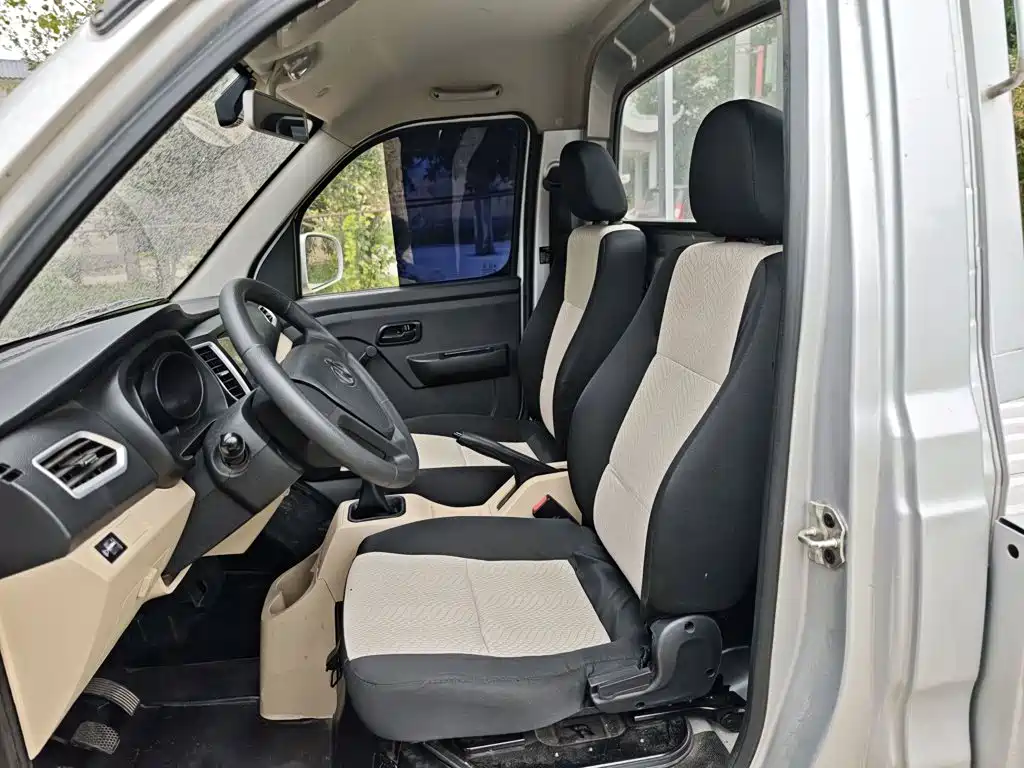 Changan Kuayue Xin Bao T3 2025 2025 Value Edition 1.4L Single Cab 2.82m Integrated Cargo Box Basic