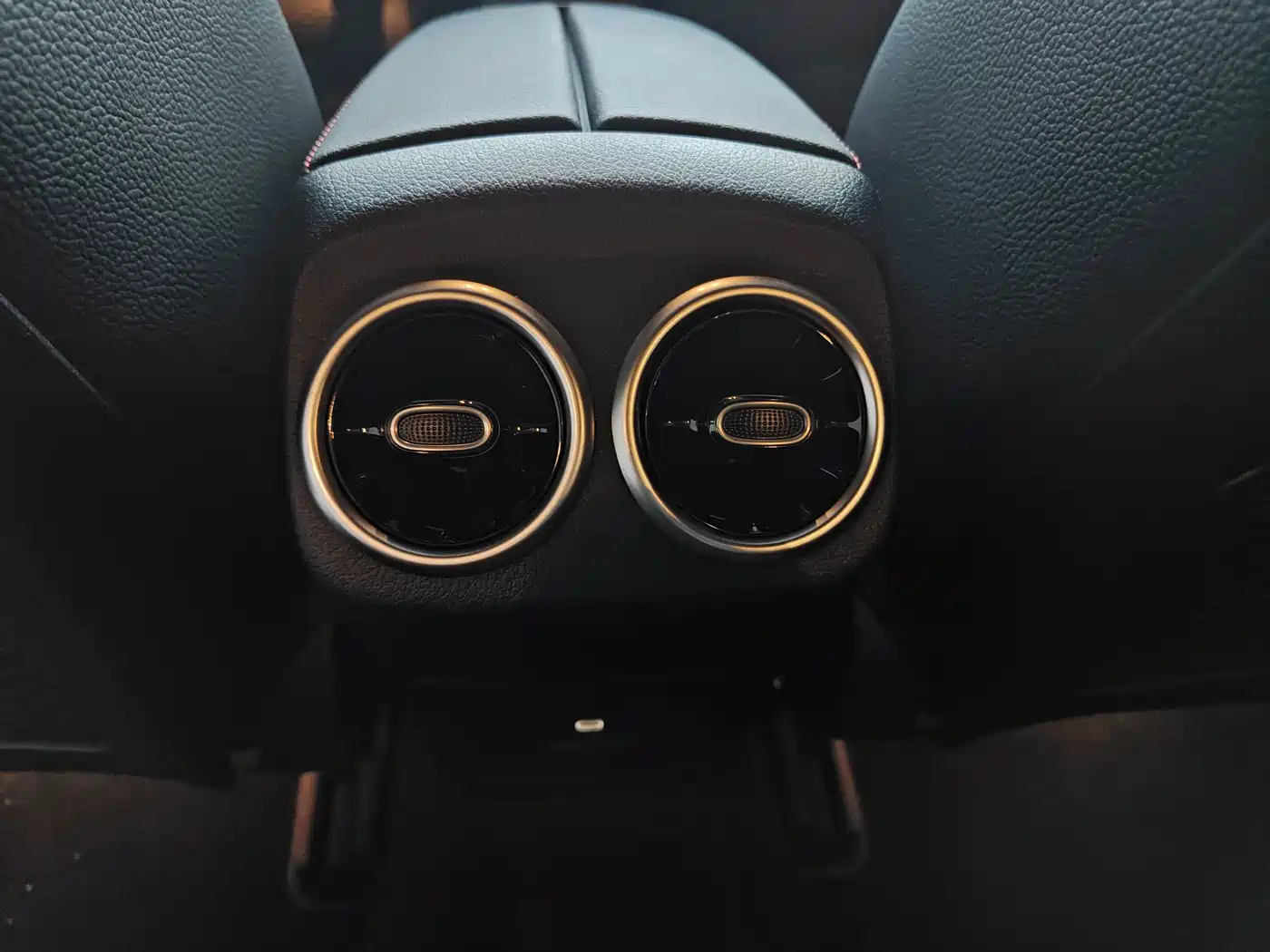 Mercedes-Benz A-Class 2025 Facelift A 200 L Fashion Edition фото 26