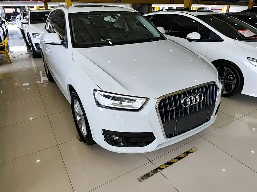 Audi Q3 2015 35 TFSI quattro Technology фото 4