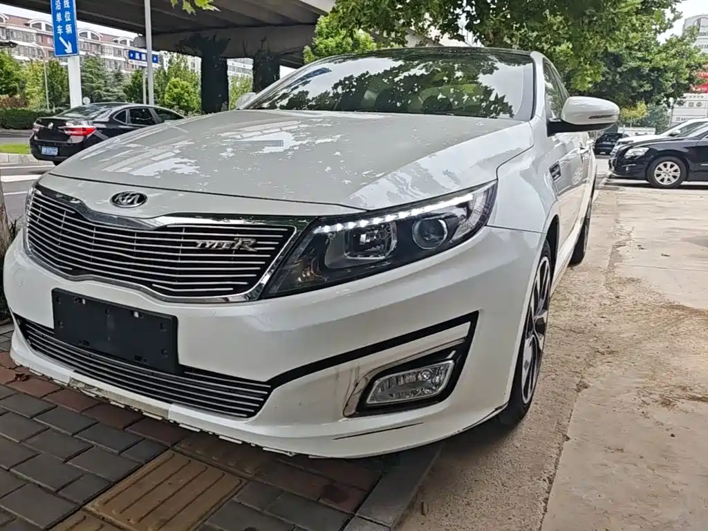 Kia K5 2014 2014 2.0L Automatic LUXURY