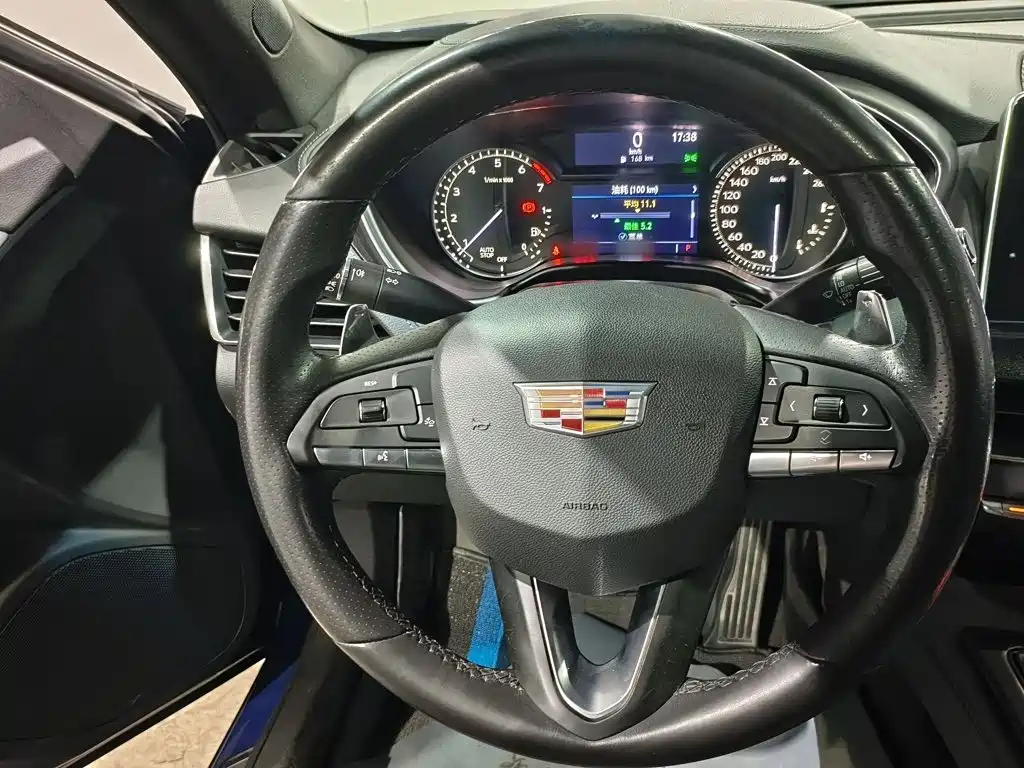Photo 11 - Cadillac CT5