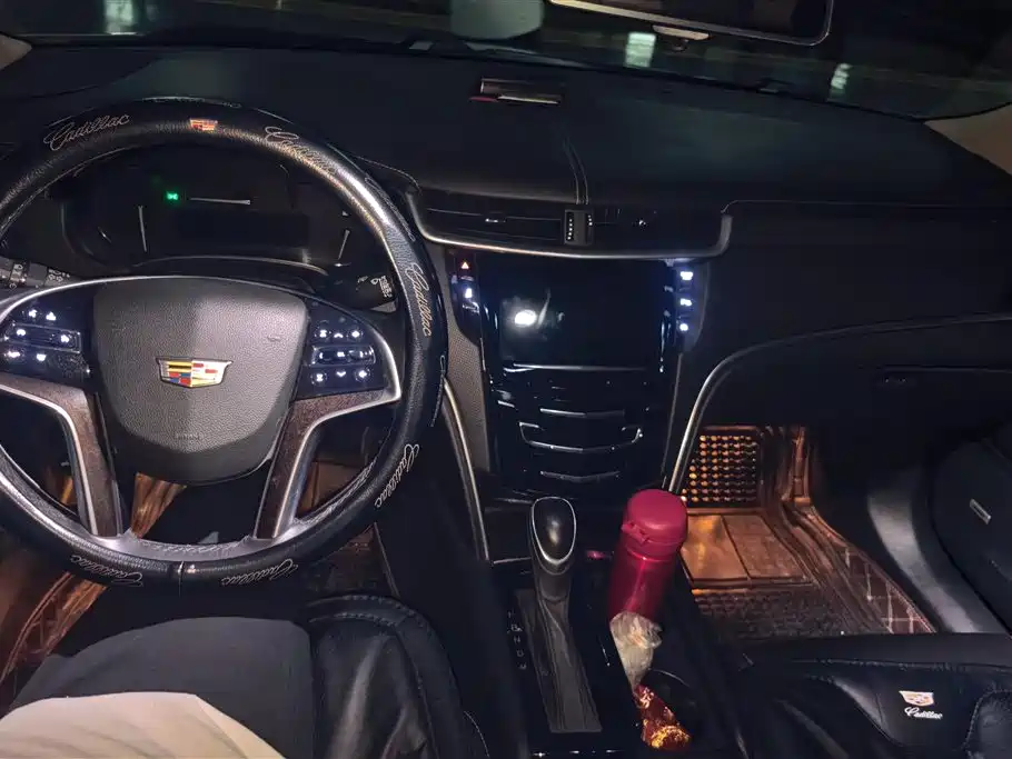 Cadillac XTS 2018 28T Technology фото 12