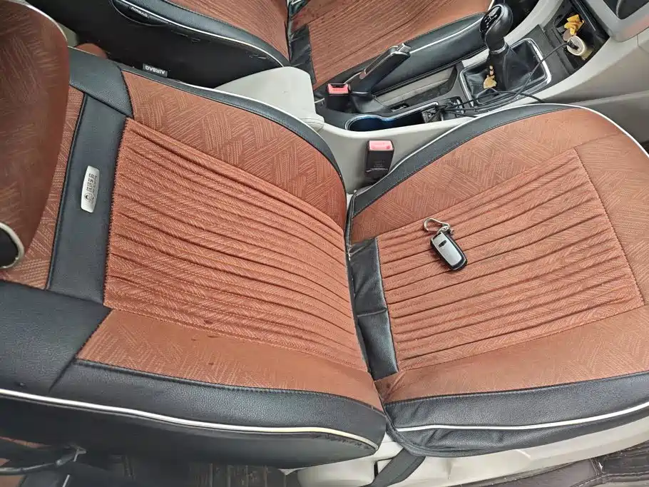 Geely Emgrand 2015 2015 Sedan 1.5L Manual Upward Edition