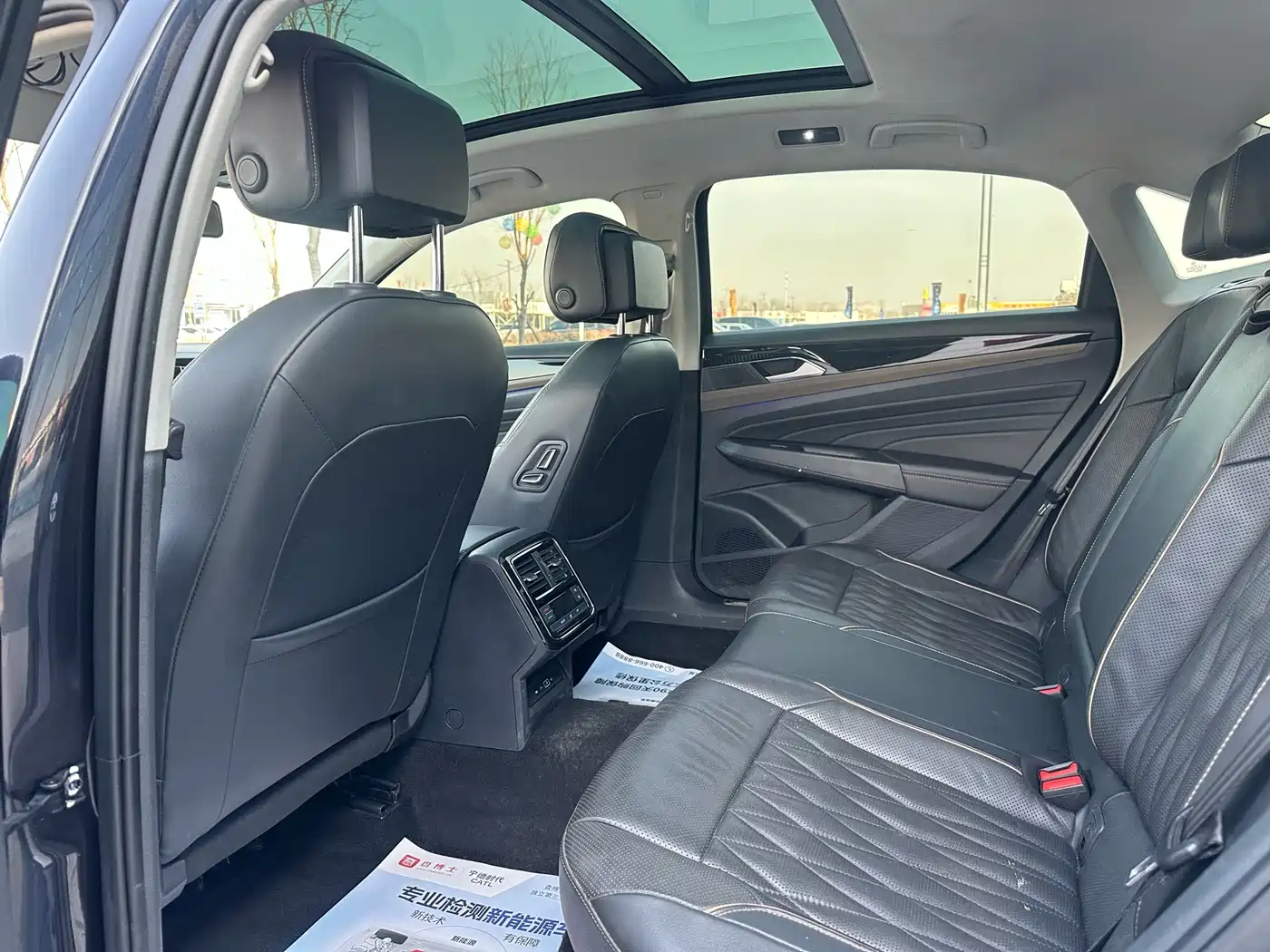 Volkswagen Passat 2021 Model 330TSI Luxury Edition фото 7