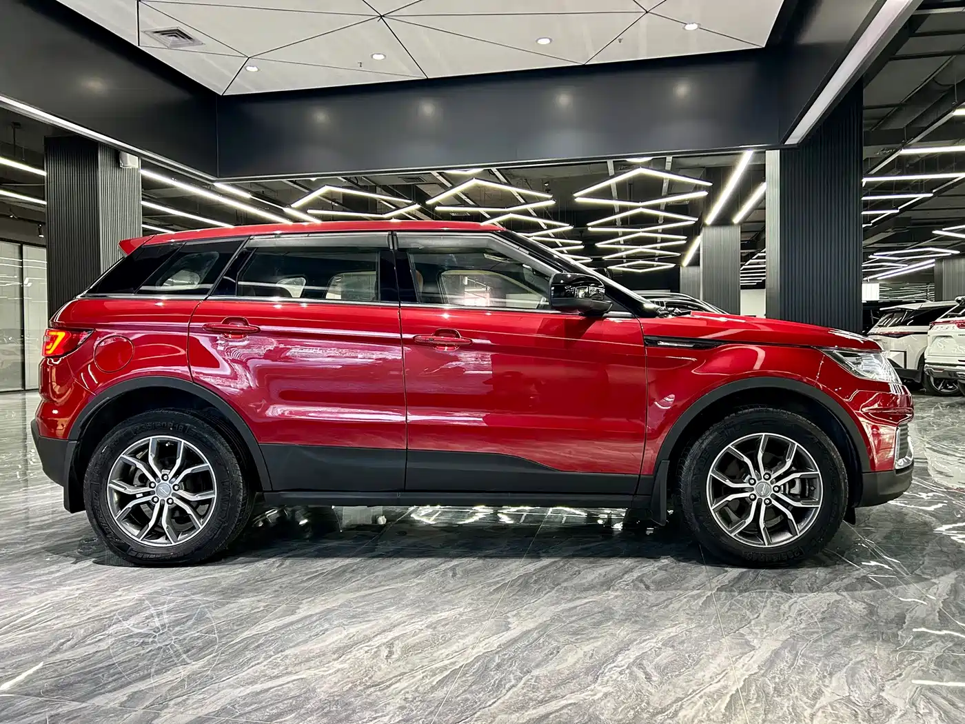 2018 Landwind X7