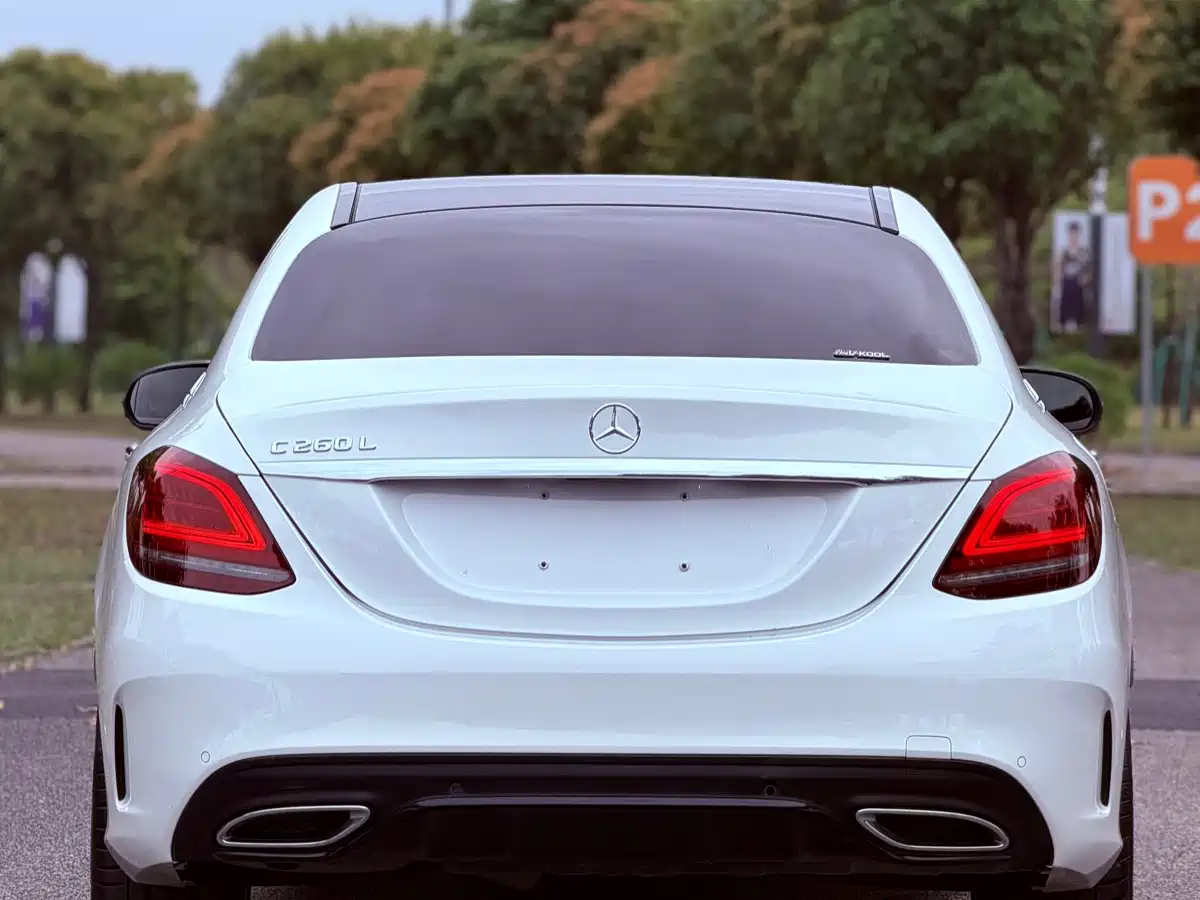 Mercedes-Benz C-Class 2021 C 260 L Sport Starry Exclusive Edition фото 32