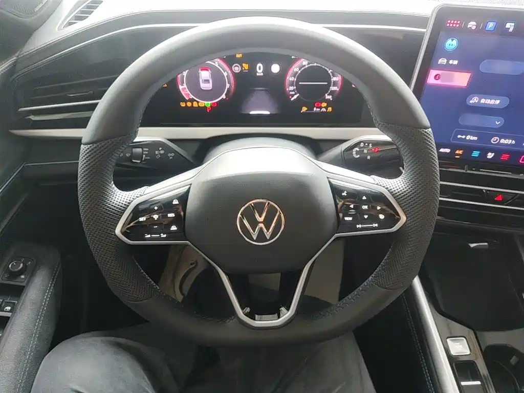 Volkswagen Passat 2025 Model Pro 380TSI Starlight Dragon Premium Edition фото 7