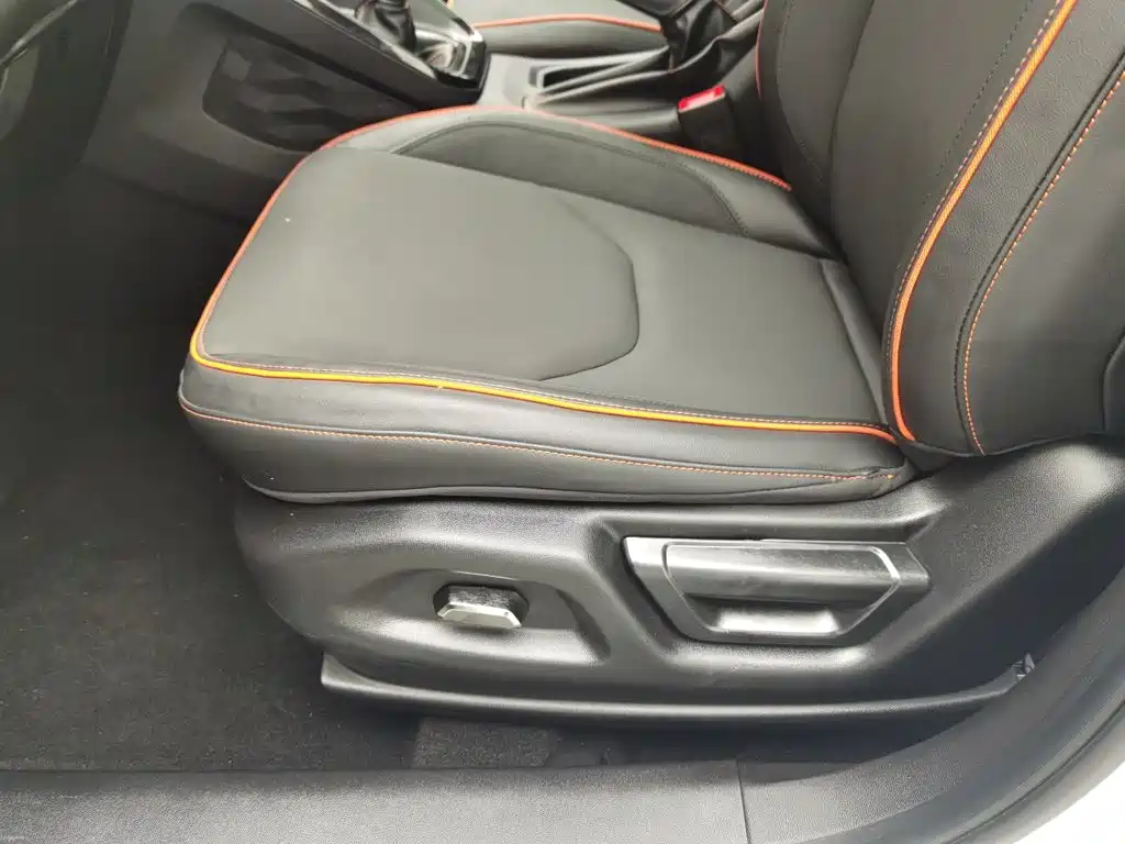 Baojun RS-3 2020 2020 Model 1.5L Manual 24-hour Online Luxury