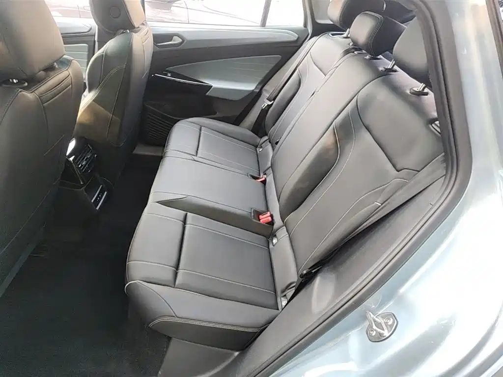 Volkswagen ID.4 X 2025 Smart Pure Intelligent Edition фото 17