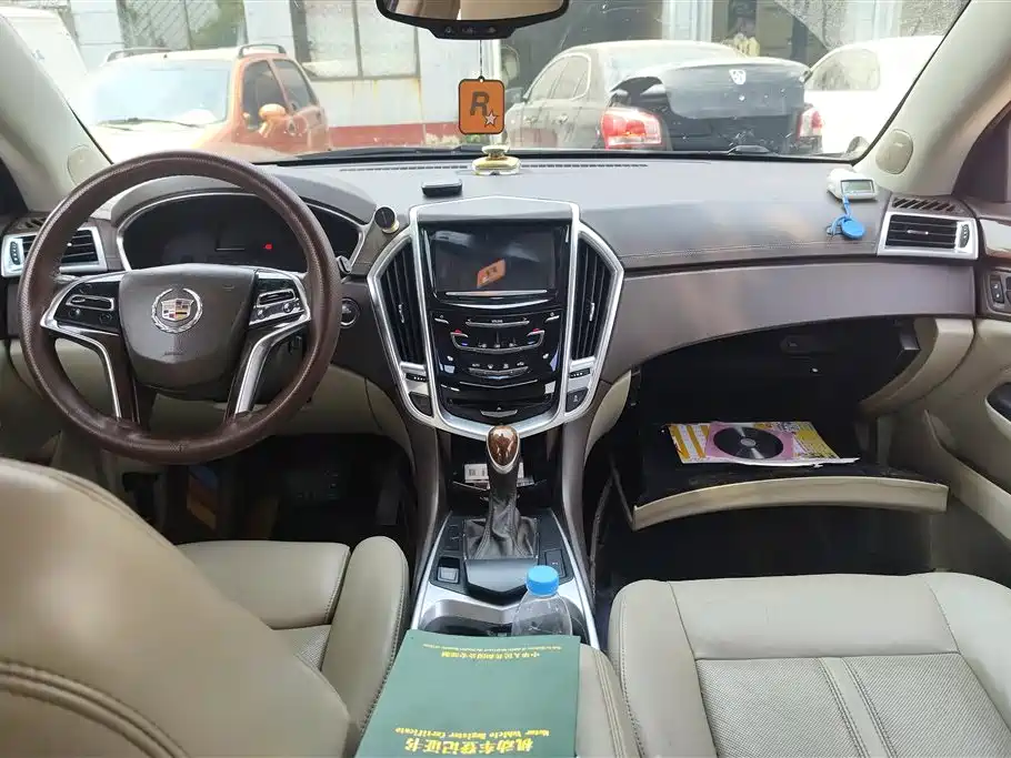 Cadillac SRX 2013 3.0L Luxury фото 16