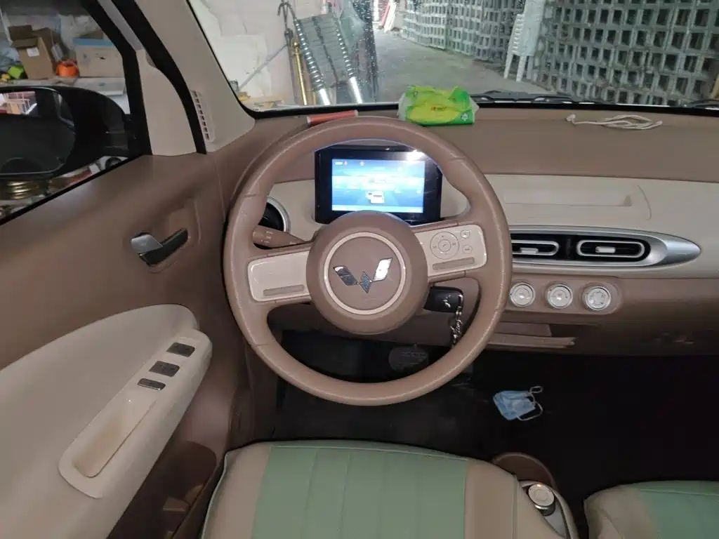 Фото 3 - Wuling Motors Hongguang MINIEV