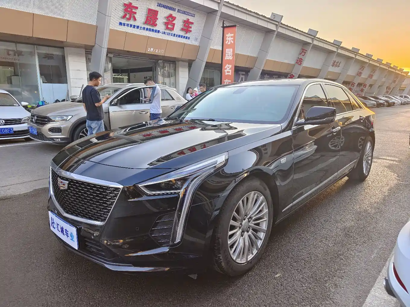 Фото 1 - Cadillac CT6