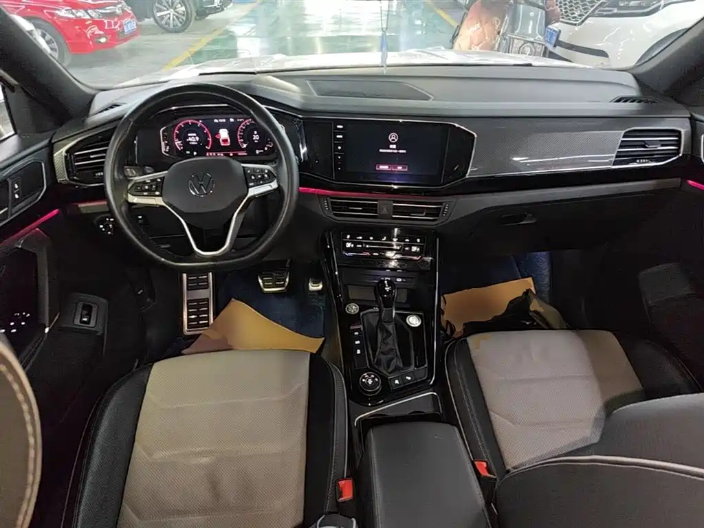 Volkswagen Tayron X 2020 380TSI 4WD Premium Smart Connect фото 10