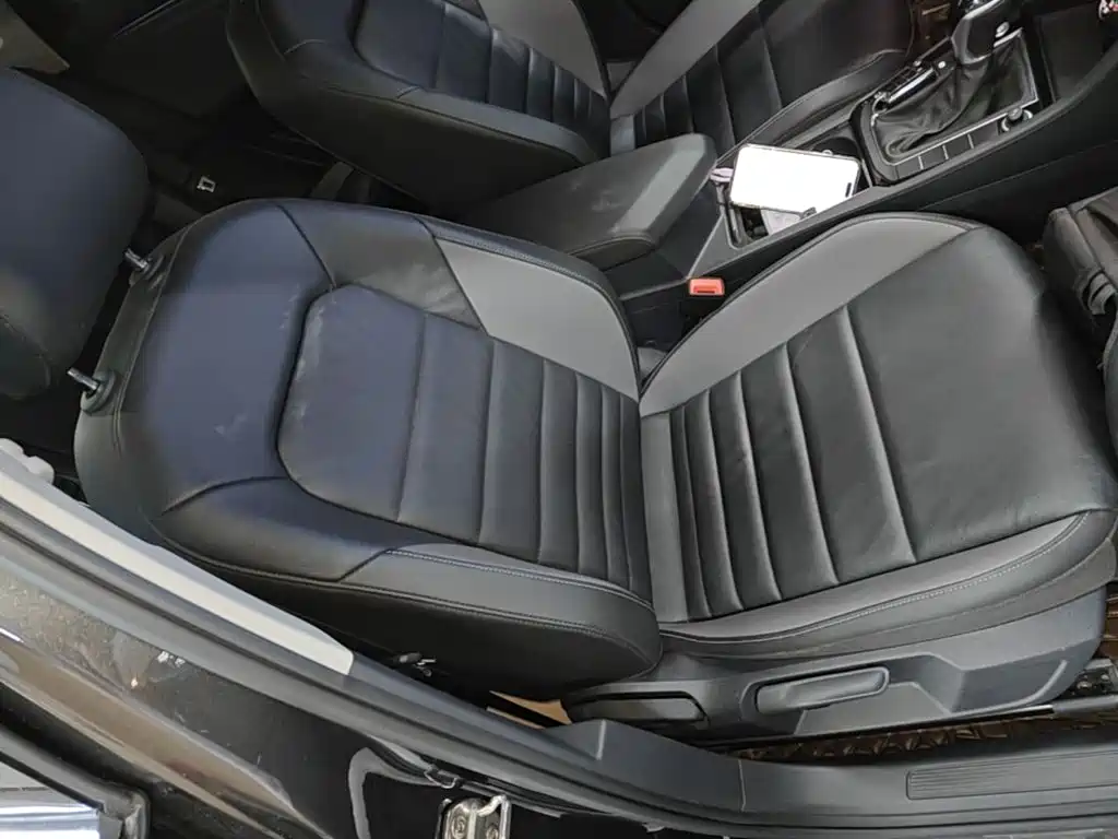 Volkswagen Sagitar, миниатюра 25