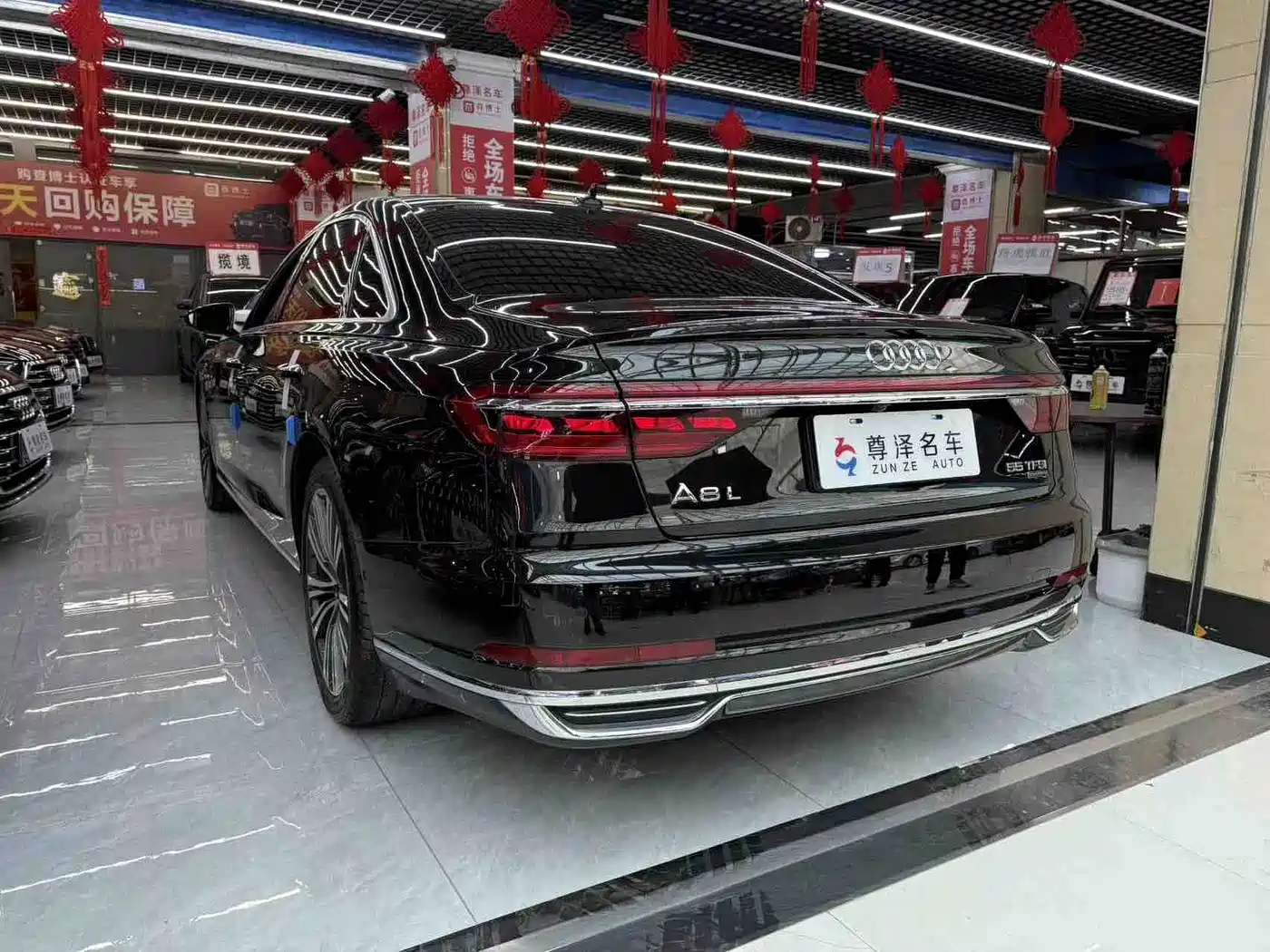 Audi A8 2019 Plus A8L 55 TFSI quattro Luxury фото 7
