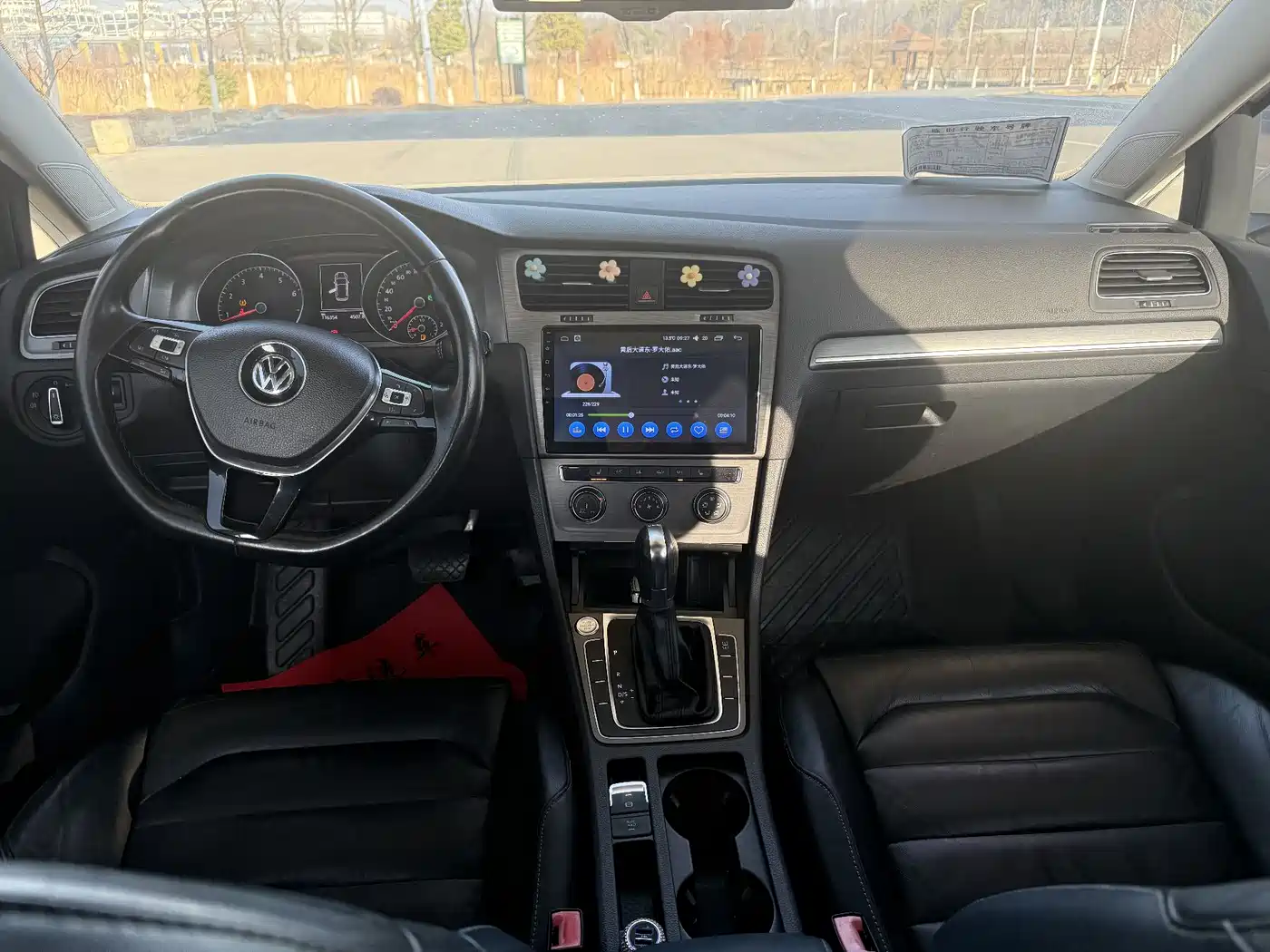 Volkswagen Golf 2015 1.4TSI Automatic Luxury фото 5