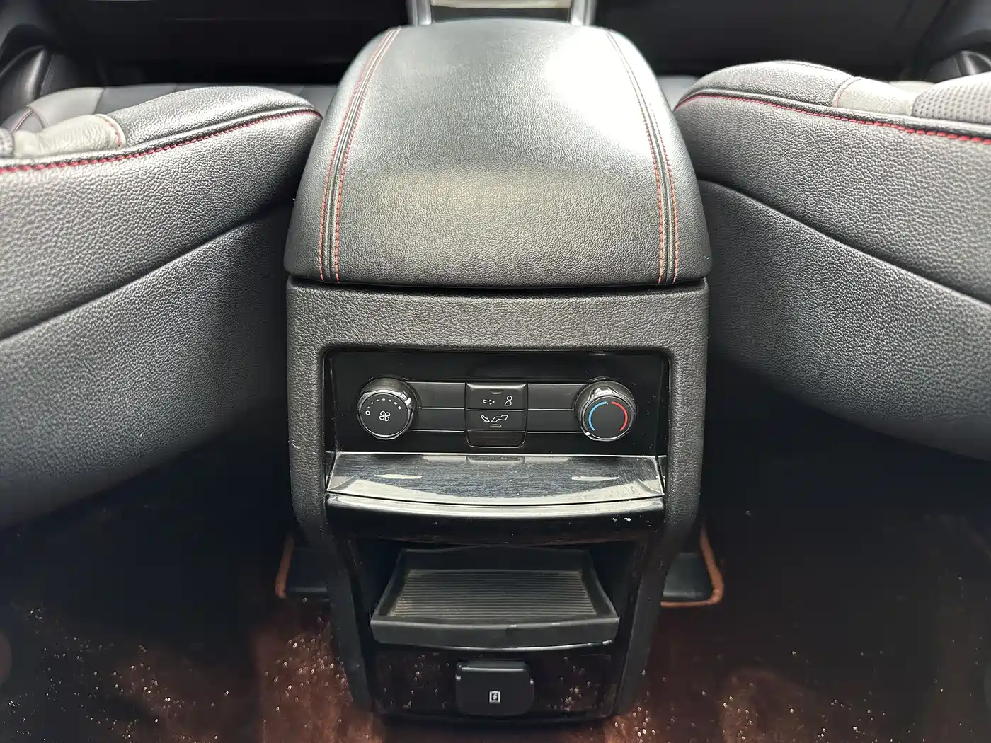 Ford Edge 2020 EcoBoost 245 AWD ST-Line 7-Seater фото 17