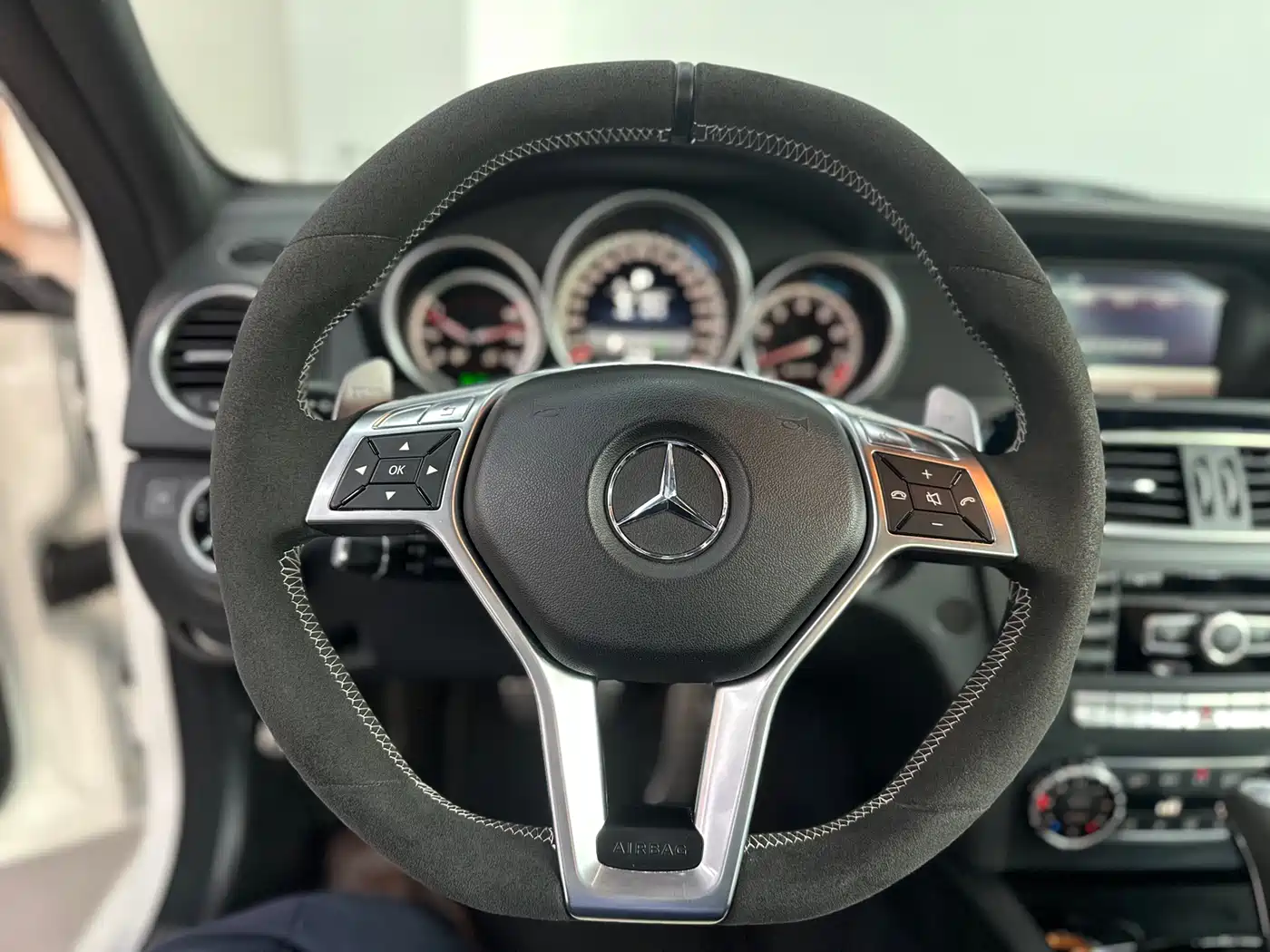 Mercedes-Benz C-Class AMG 2014 AMG C 63 Edition 507 фото 10