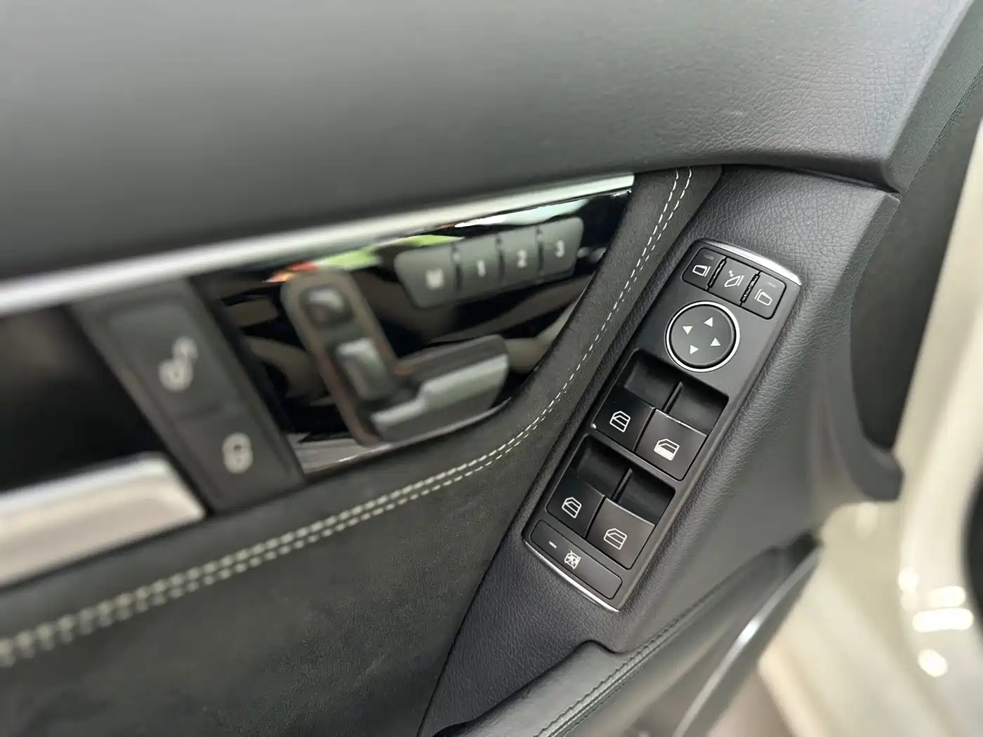 Mercedes-Benz C-Class AMG 2014 AMG C 63 Edition 507 фото 12