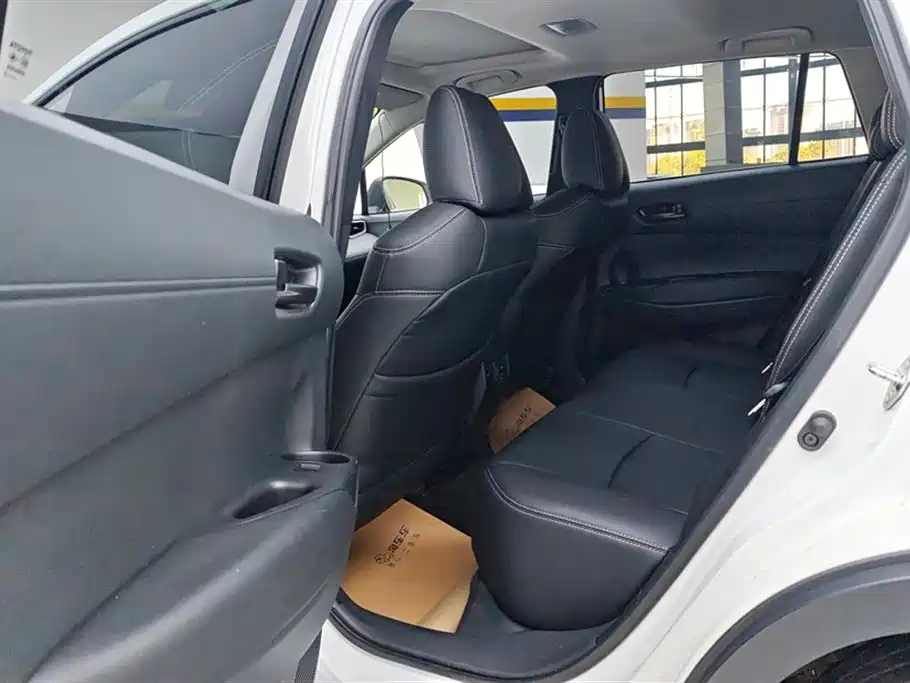 Toyota Corolla Cross 2022 2.0L Elite Edition фото 11