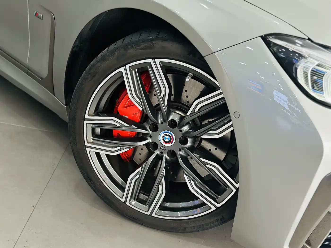 BMW 7 Series 2022 2021 Model 730Li M Sport Package
