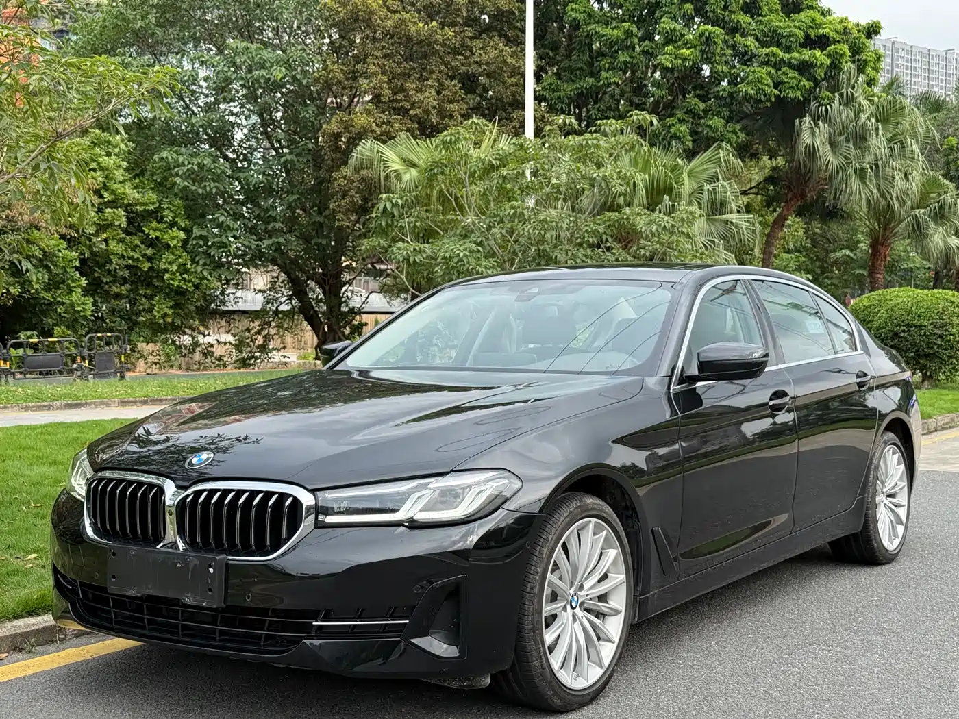 BMW 5 Series 2022 Facelift 530Li Premium Luxury Package