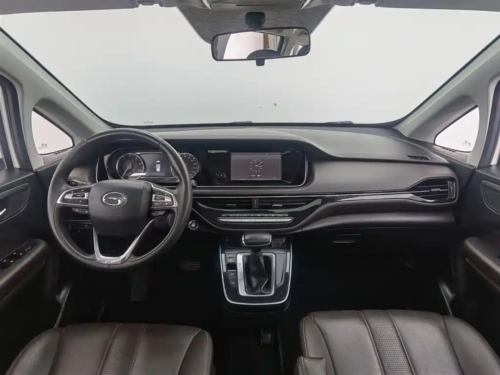 GAC Trumpchi Trumpchi M6 2019 270T Automatic Luxury (6-seater) China V фото 5