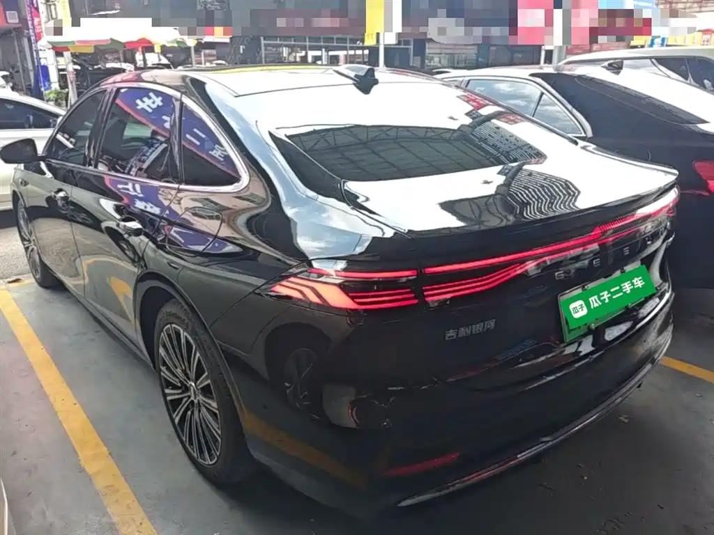 Geely Galaxy Galaxy A7 2025 EM-i фото 5