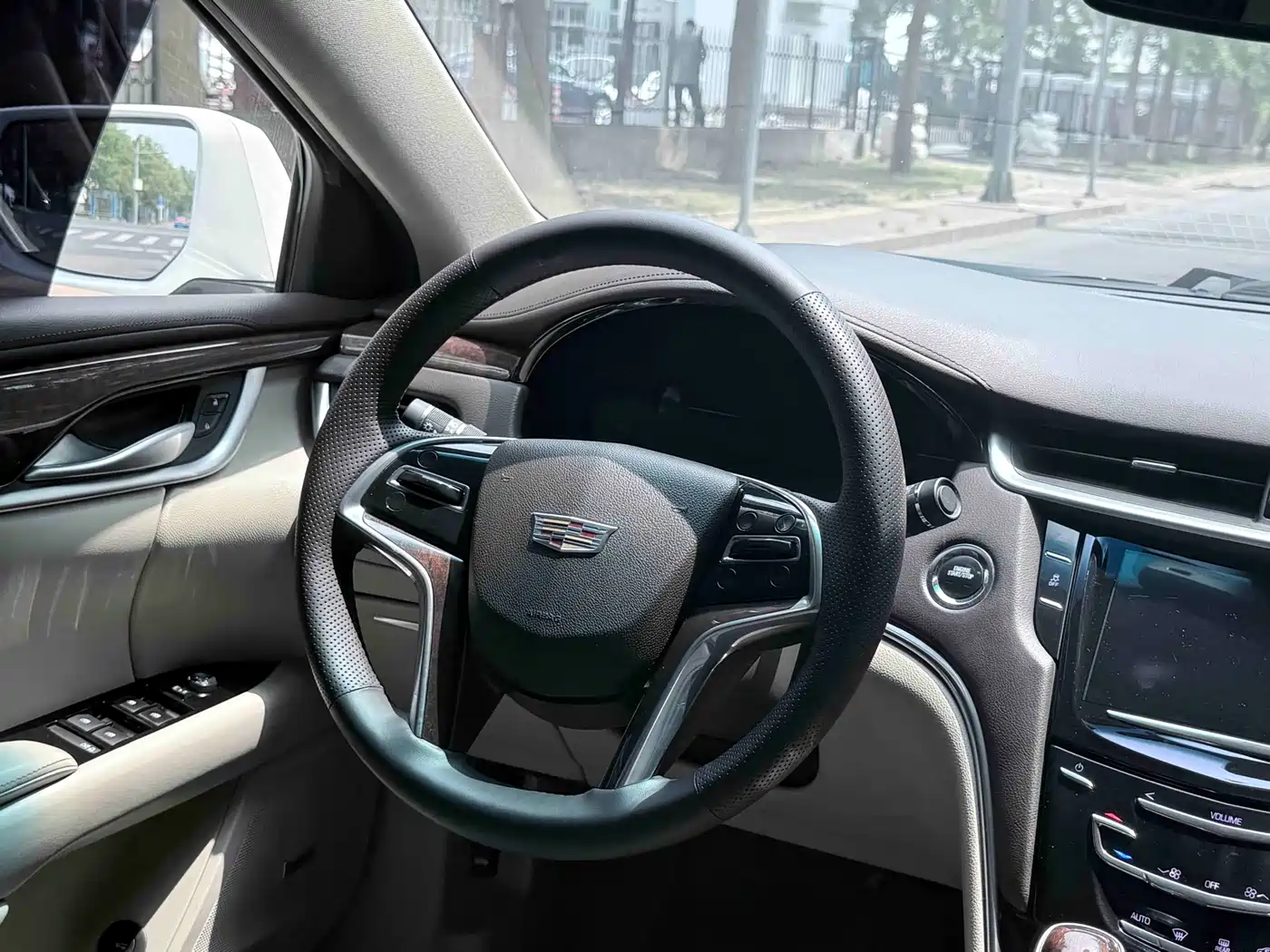 Cadillac XTS 2016 28T Elite фото 10
