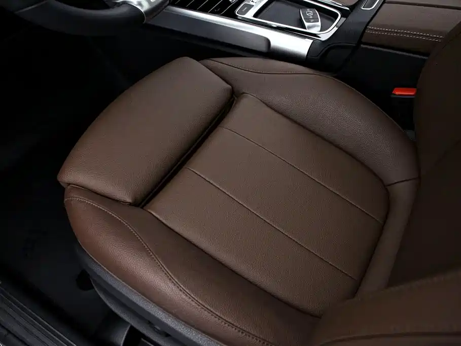 Mercedes-Benz GLB 2024 GLB 220 Fashion фото 13