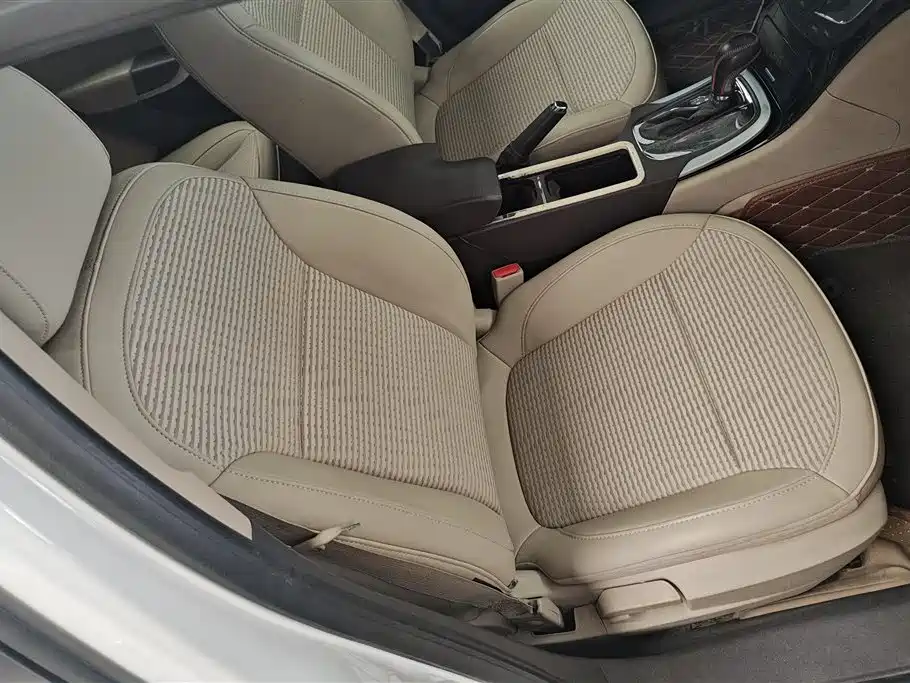 Buick Regal 2015 2.0L Leading Fashion Model фото 8