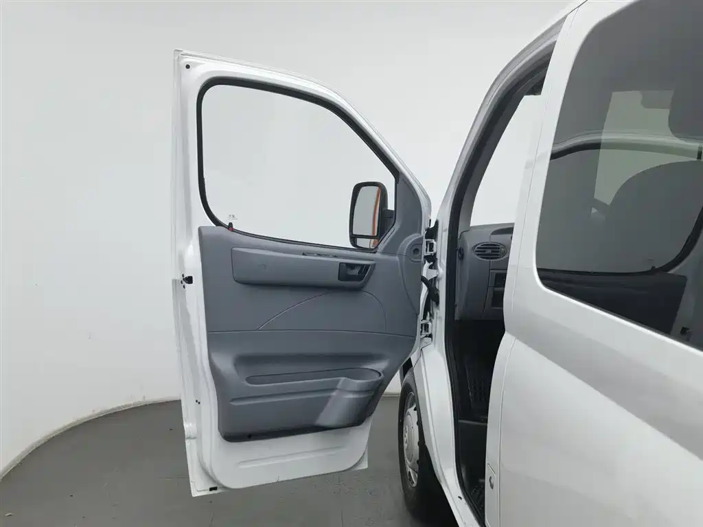 SAIC MAXUS XINTU V80