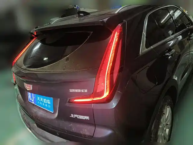Cadillac XT4 2021 28T FWD Technology Edition — фото 2