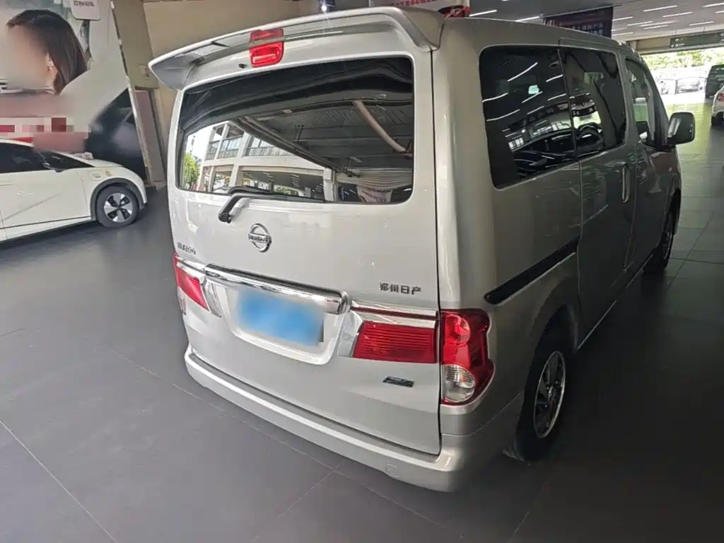 Nissan NV200 2018 2018 1.6L CVT Luxury Model