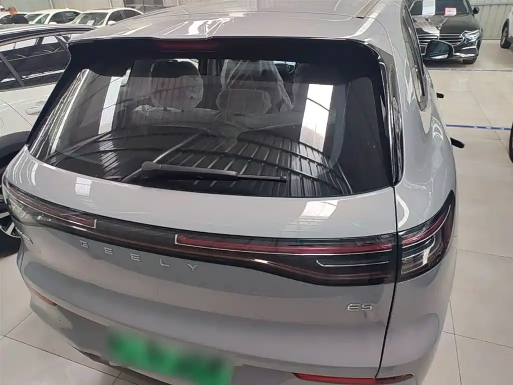 Geely Galaxy Galaxy E5 2026 530km Voyager Edition фото 6