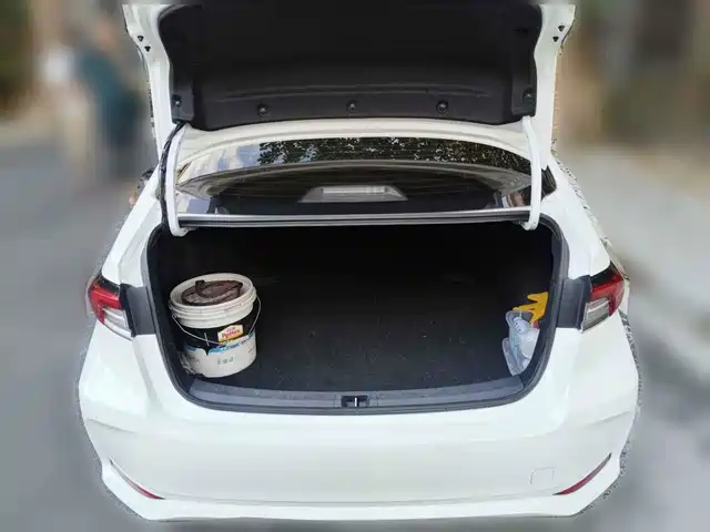 Toyota Corolla 2024 Model 1.8L Smart Hybrid Pioneer Edition — фото 5