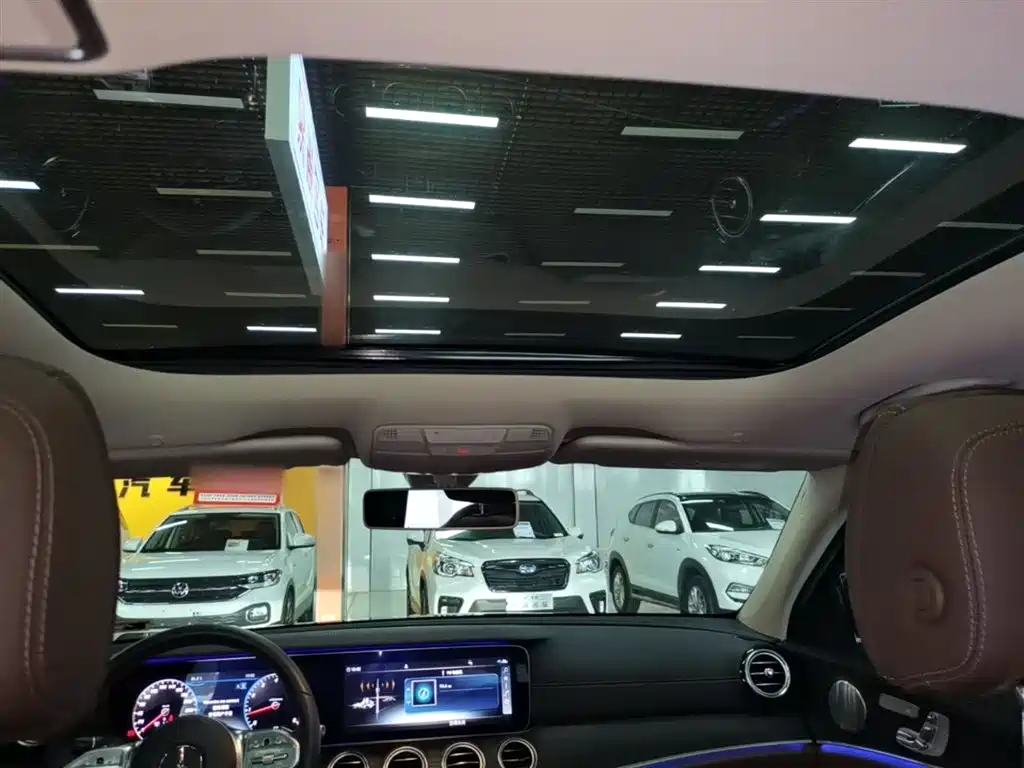 Mercedes-Benz E-Class 2020 E 300 L Sport Luxury Model фото 18