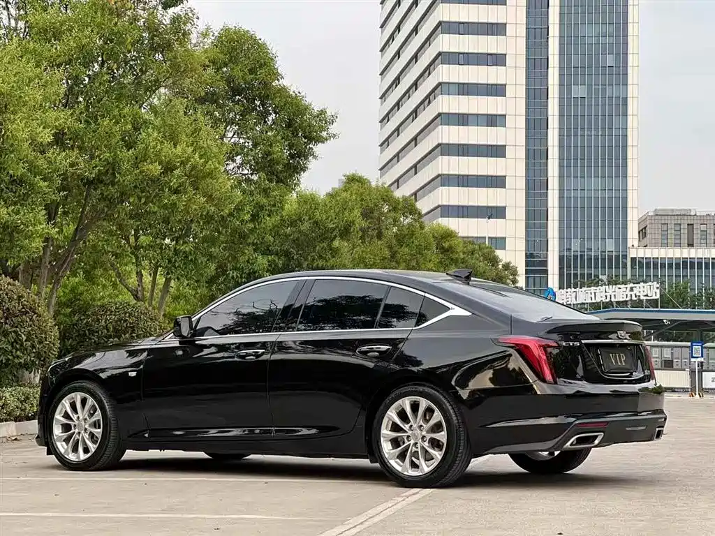 CADILLAC CT5
