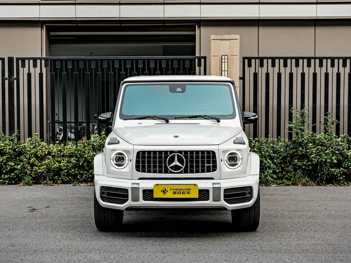 Mercedes-Benz G-Class AMG 2022 AMG G 63 фото 2