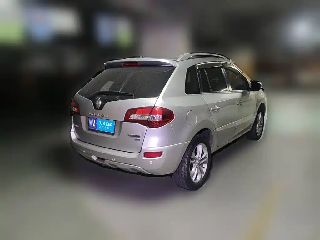 Renault Koleos (Import) 2014 2013 2.5L 4WD Luxury Edition