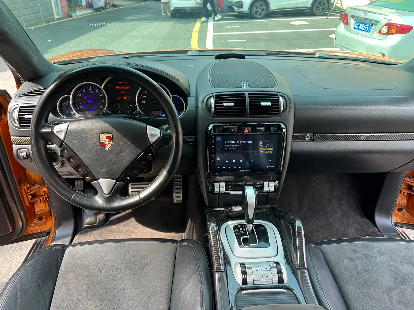 صورة 11 - Porsche Cayenne