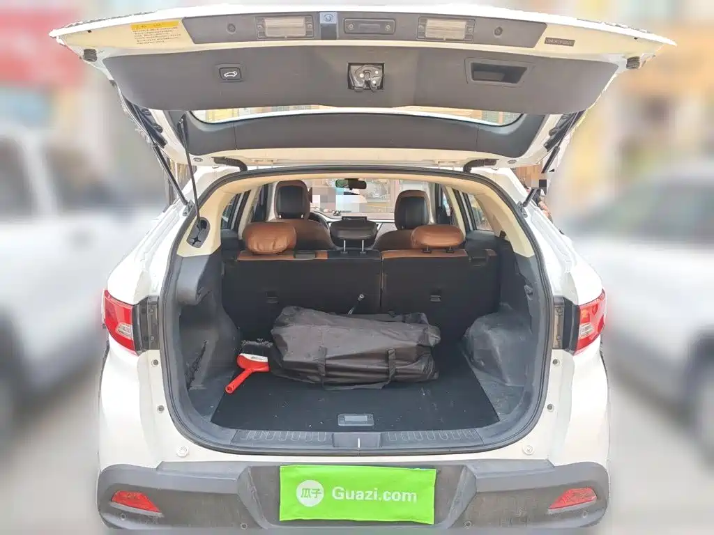 Soueast DX7 2015 2015 1.5T Automatic Premium