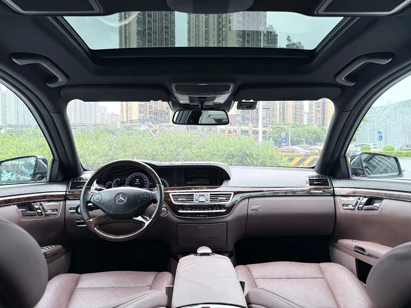 Mercedes-Benz S-Class 2012 S 350 L 4MATIC Grand Edition фото 9