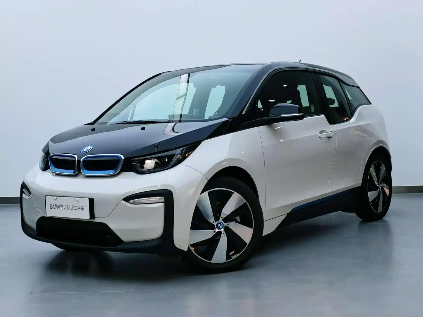 BMW i3 (Import) 2019 Quick Charge Version