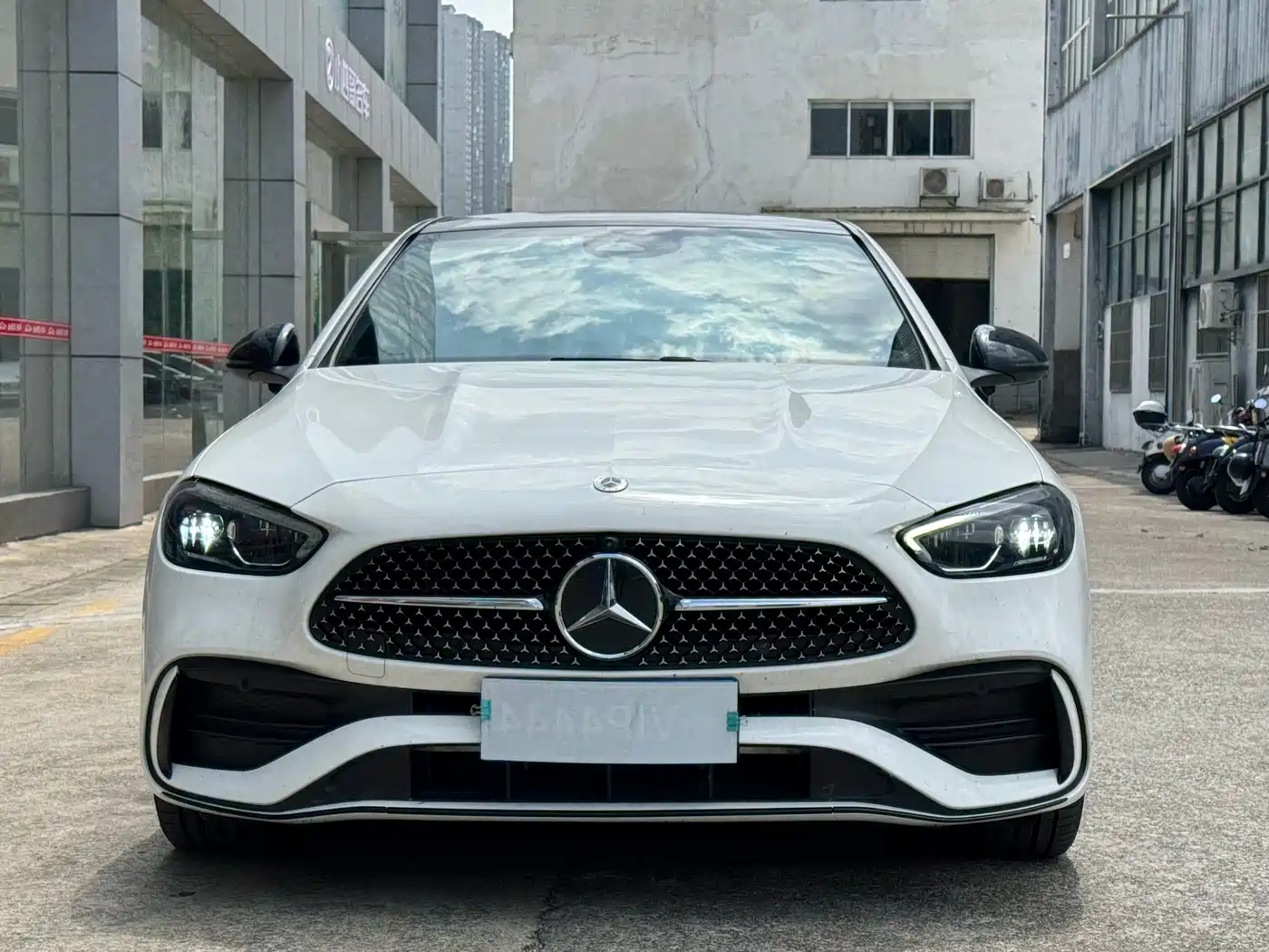 Mercedes-Benz C-Class 2023 C 260 L Night Edition Sport фото 2