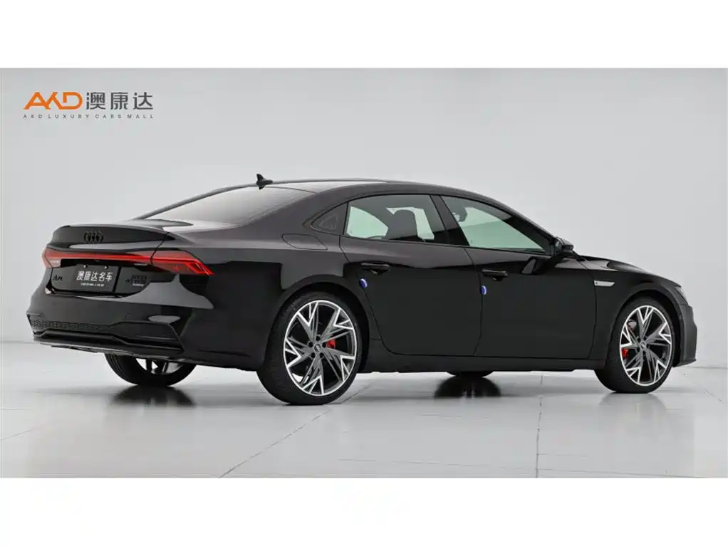 Audi A7L 2024 45 TFSI quattro S-line Black Warrior Edition фото 3