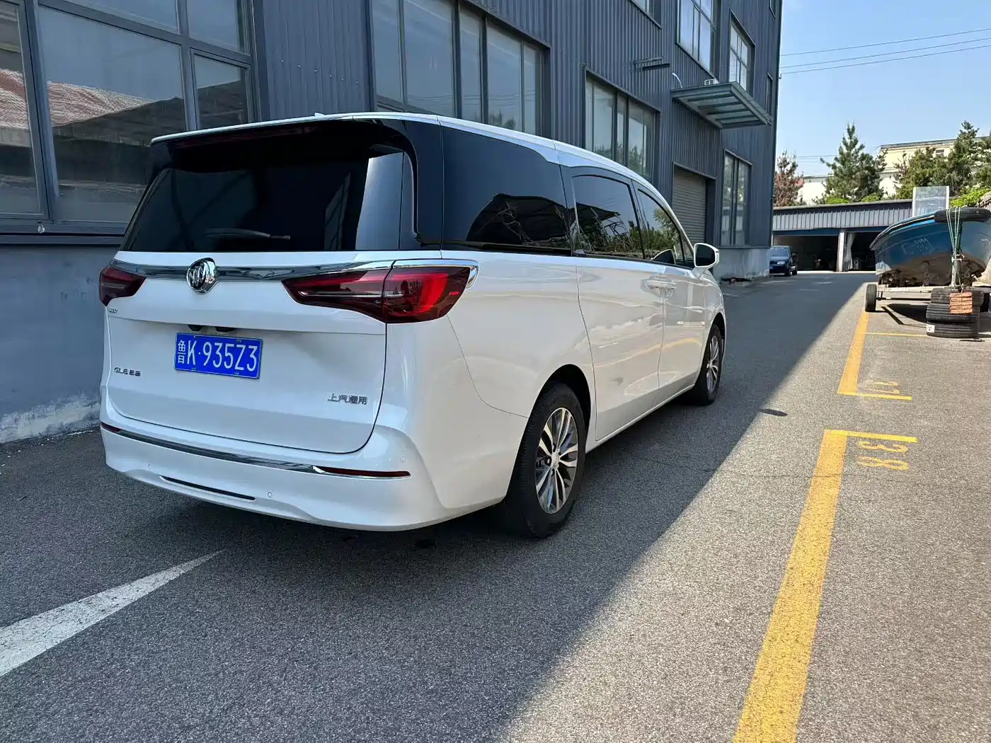 Buick GL8 2021 ES Landlord 653T Premium фото 4