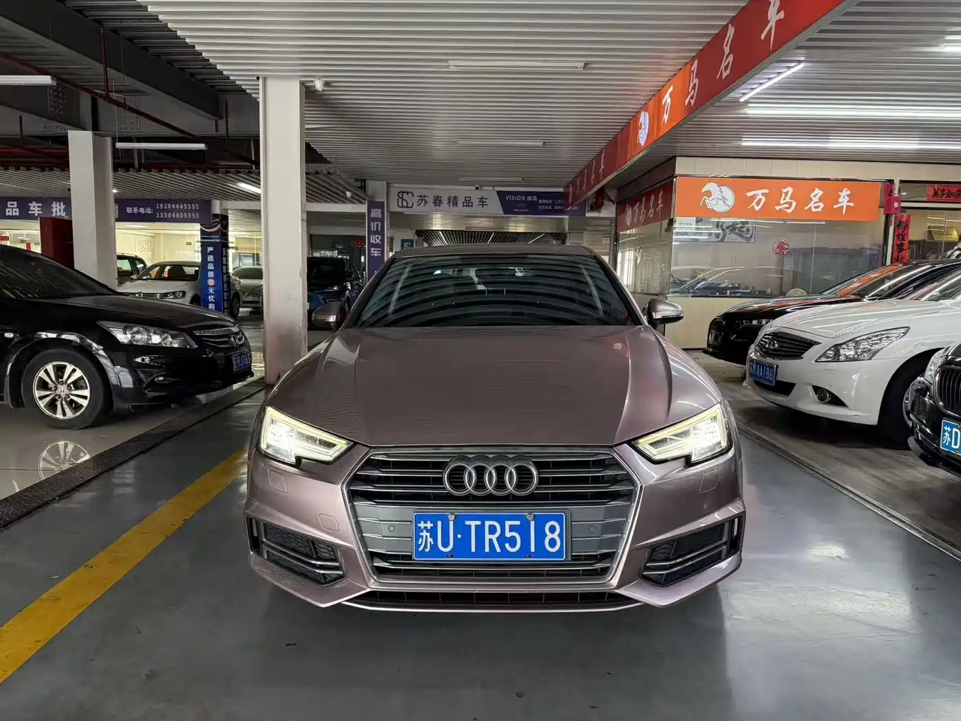 Фото 2 - Audi A4L