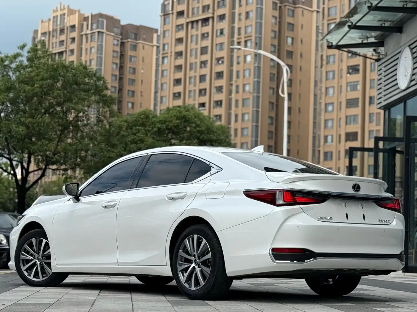 Lexus ES 2020 Model 260 Excellence Edition фото 4