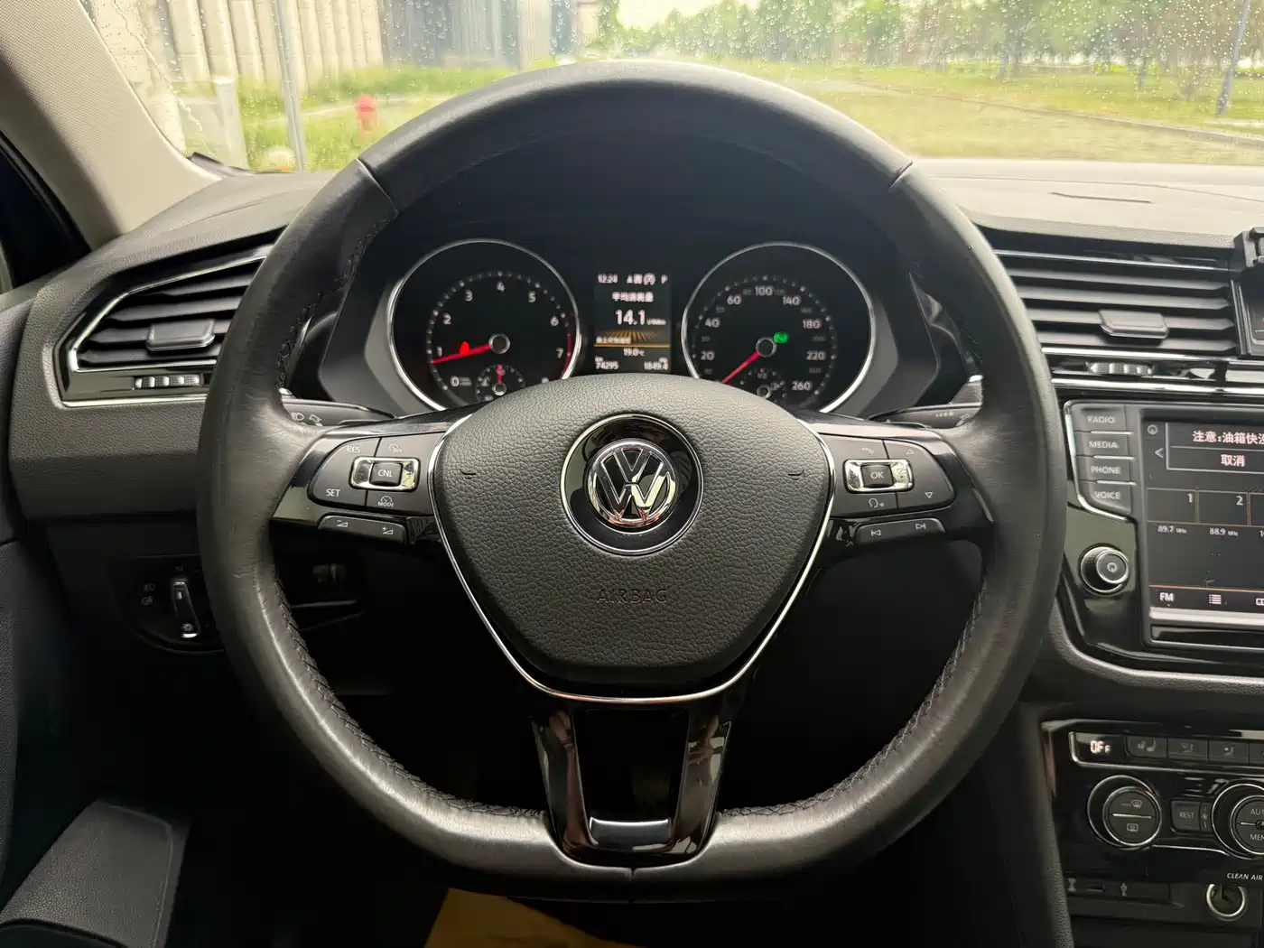 Volkswagen Tiguan L 2018 330TSI Automatic 2WD Luxury Edition фото 13